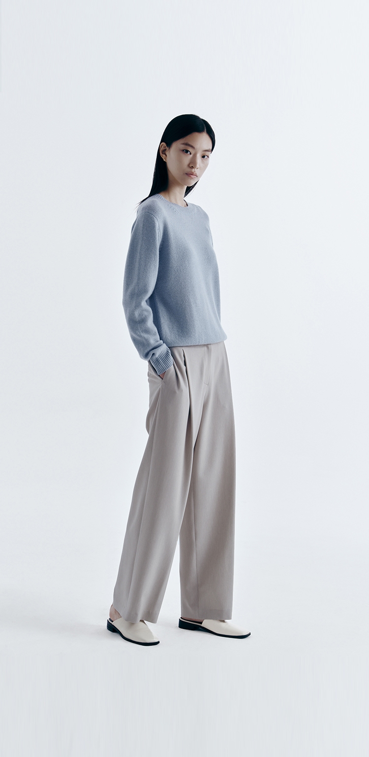 23 FALL 7