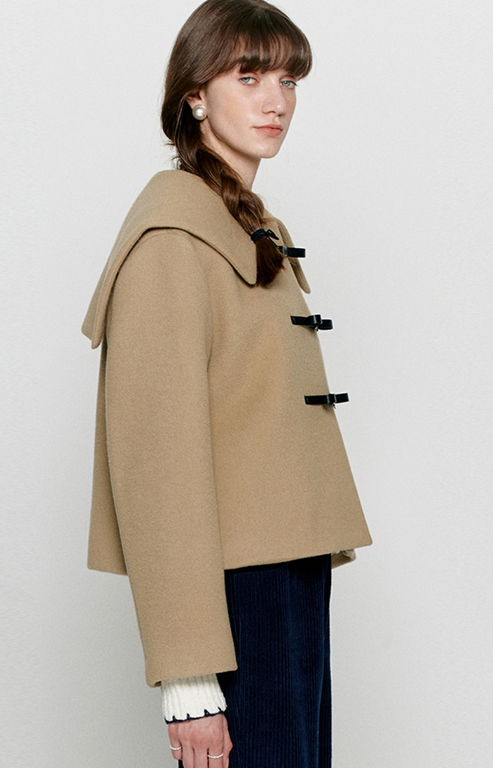 人気【BEMUSE MANSION】RIBBON BUTTON SAILOR HALF COAT BEMUSE MANSION(비뮤즈맨션) Ribbon button sailor half coat