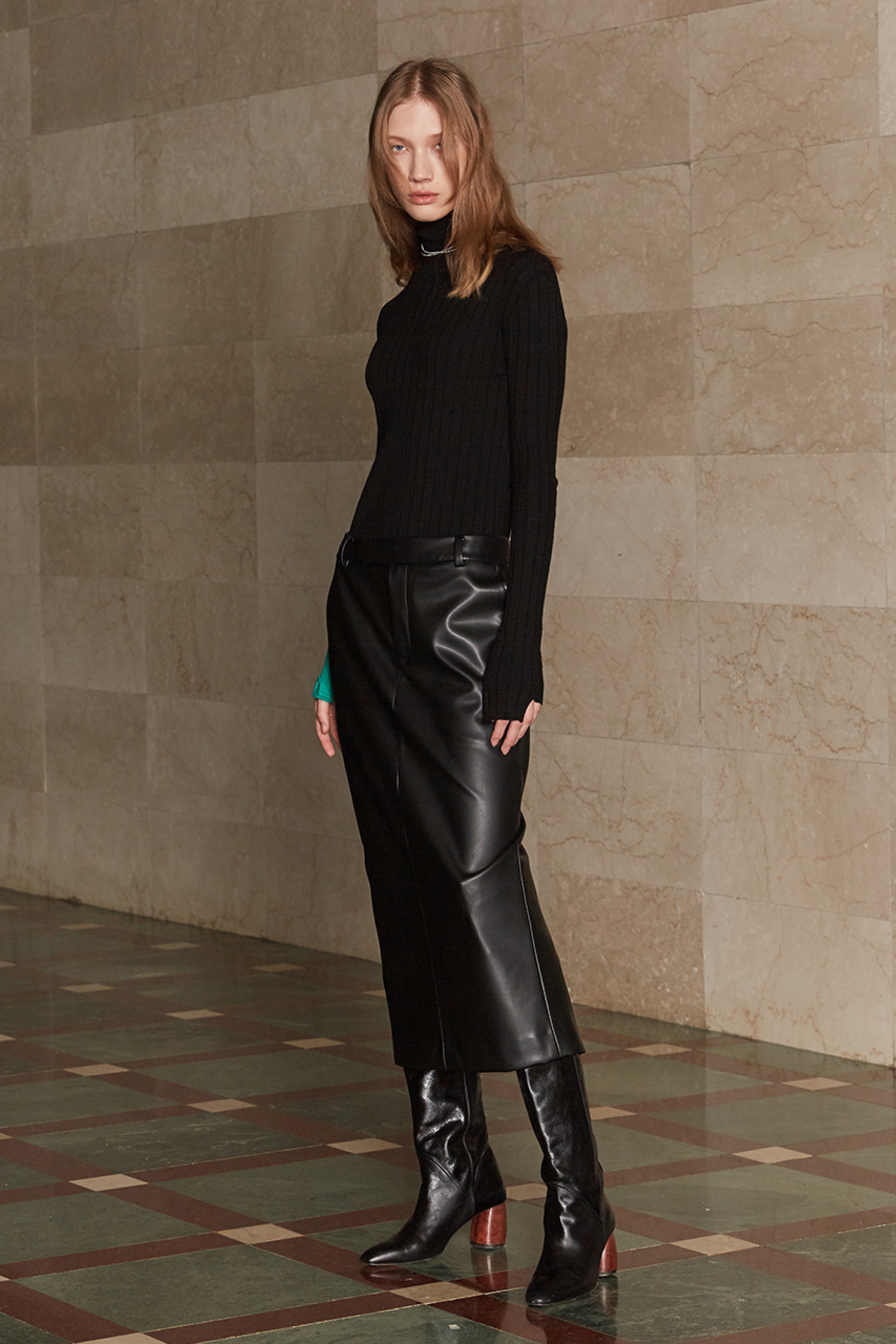 ISABEL Faux Leather Long Skirt_Black