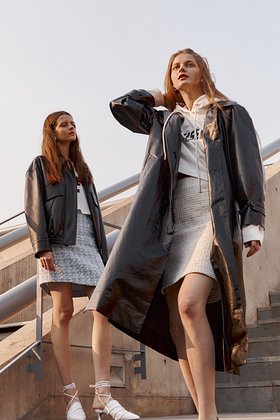 MUSEE(뮤제) ALEX Coated Cotton Leather like Belted Trench Coat_Black | S.I.VILLAGE (에스아이빌리지)