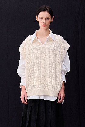 OUI MAIS NON(위메농) Heart V-neck cotton vest | S.I.VILLAGE (에스아이빌리지)