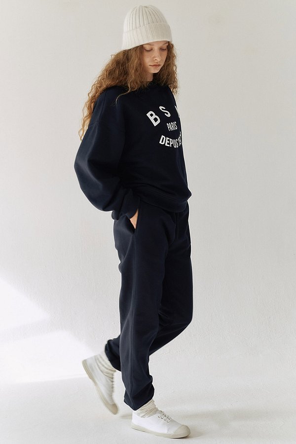 [벤시몽] BSM ESSENTIAL LOGO SWEATPANTS - NAVY