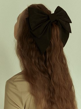 ELIZABETH MOMENTS(엘리자베스 모먼트) Triple Memory Ribbon Hair Pin | S.I.VILLAGE (에스아이빌리지)