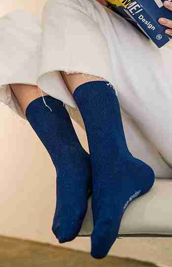 I HATE MONDAY(아이헤이트먼데이) Glitter Socks Blue | S.I.VILLAGE (에스아이빌리지)