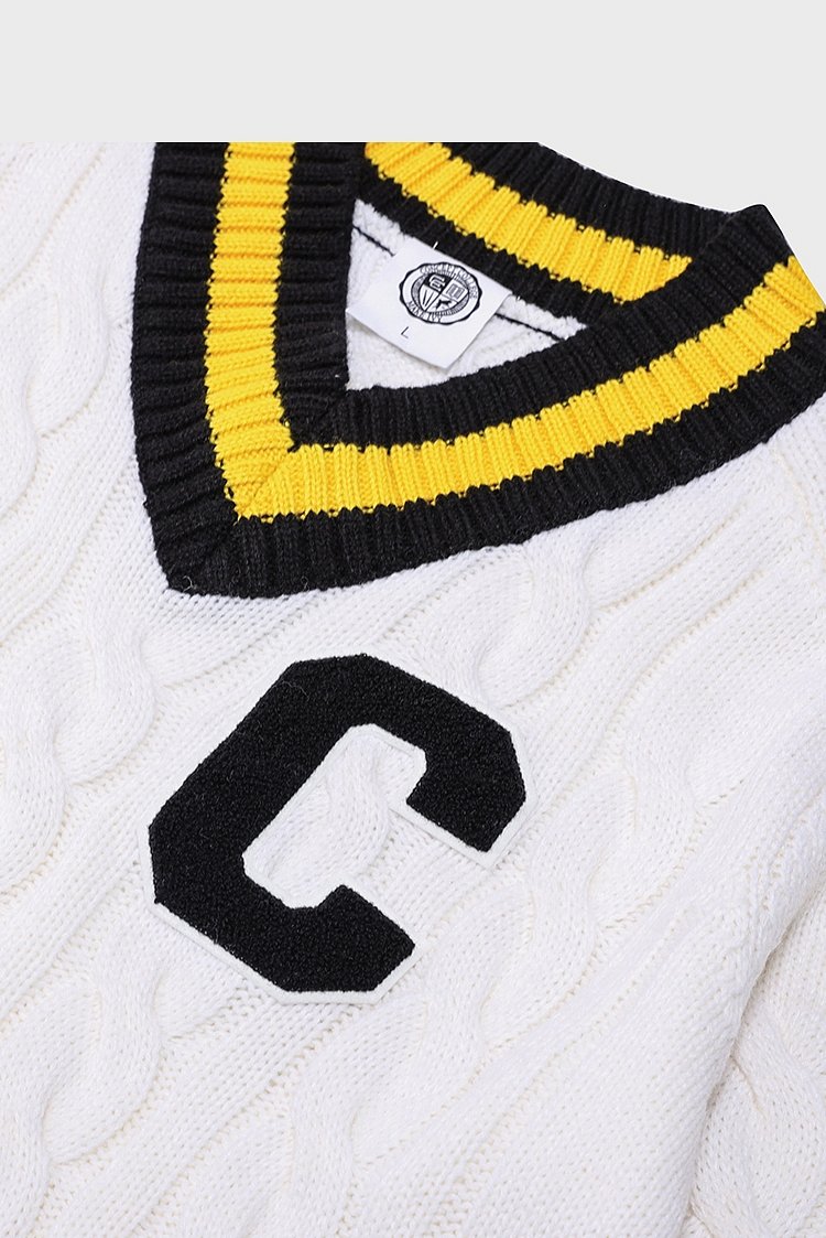 [CONCEPT COLLEGE] C Patch Ivory Preppy V-Neck Wool Knitwear