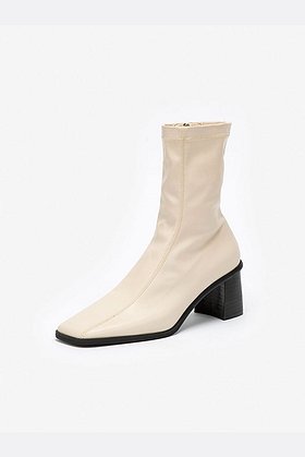 ATT(에이티티) Line Span Heel Boots (Ivory) | S.I.VILLAGE (에스아이빌리지)