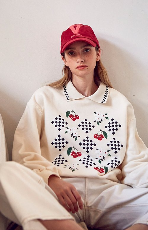 VITALSIGN(바이탈사인) Check Flower Printing Sweatshirt (Ivory) | S.I.VILLAGE (에스아이빌리지) [VITALSIGN]Check Flower... 