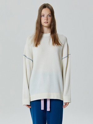 JE NE SAIS QUOI(주느세콰) BISCUIT PULLOVER_IVORY | S.I.VILLAGE (에스아이빌리지)