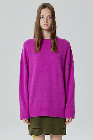 JE NE SAIS QUOI(주느세콰) BISCUIT PULLOVER_ORCHID | S.I.VILLAGE (에스아이빌리지)