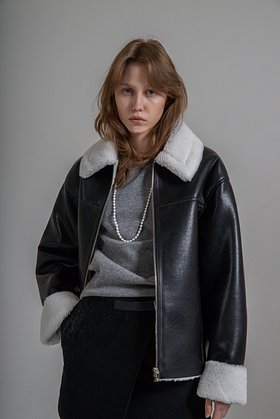 AEER(아에르) Jacket Crop E Leather Shearling (레더 무스탕) Black | S.I.VILLAGE (에스아이빌리지)