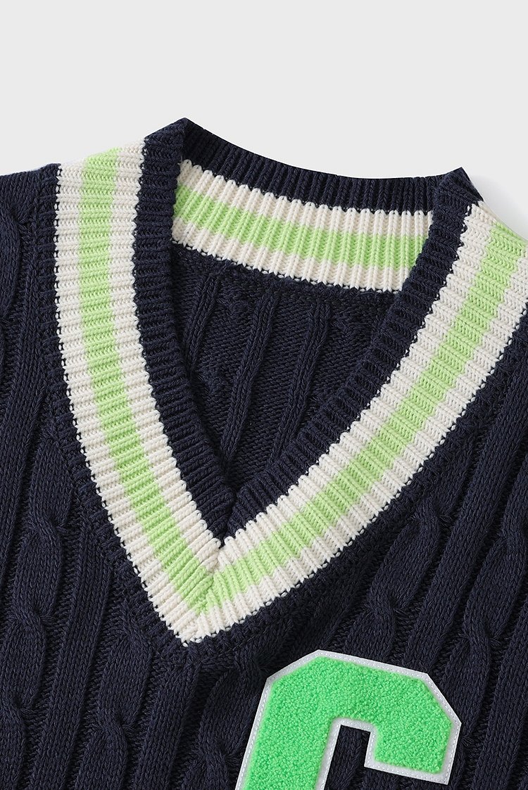 [CONCEPT COLLEGE] Light Green C Patch V-neck Knitwear Vest [Navy]