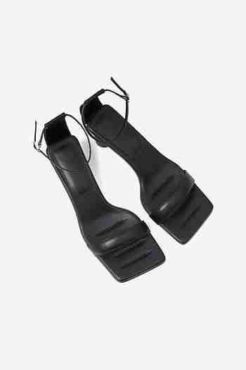 NEUTE(누트) 50mm Tango Cushion Stitch Sandal (BLACK) | S.I.VILLAGE (에스아이빌리지)