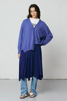 UNTOLD LABEL(언톨드레이블) BACK BUTTON UNBALANCE KNIT CARDIGAN_M/Blue [U1F0K201/53] | S.I.VILLAGE (에스아이빌리지)