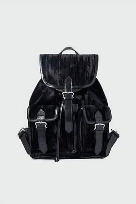 EENK(잉크) HOEVER Buckled Pocket Backpack - Black | S.I.VILLAGE (에스아이빌리지)