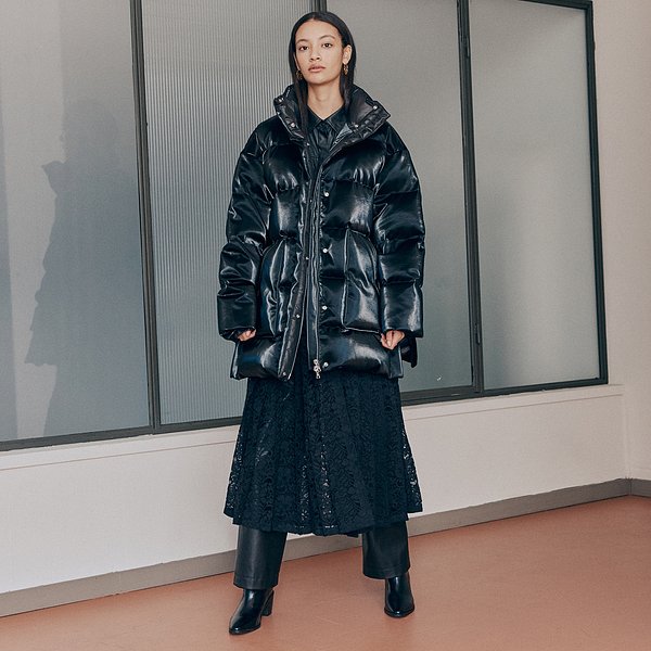 GOEN.J(고엔제이) Oversized glossed faux-leather quilted shell down jacket | S.I.VILLAGE (에스아이빌리지) [GOEN.J]Oversized... 