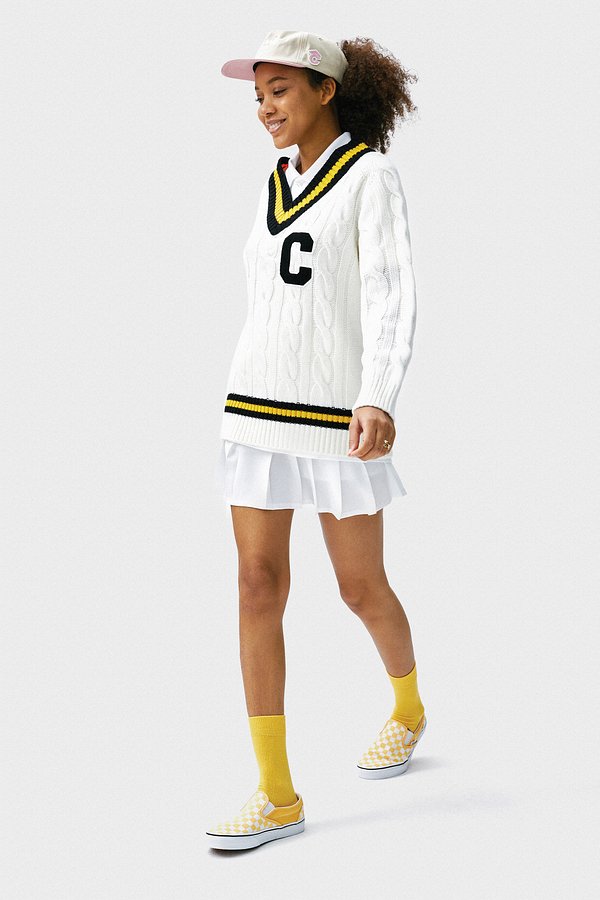 [CONCEPT COLLEGE] C Patch Ivory Preppy V-Neck Wool Knitwear