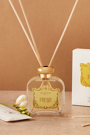 Santa Maria Novella(산타마리아노벨라) 디퓨저 프리지아 250ml (프로퓨모 뻬르 앰비엔테) | S.I.VILLAGE (에스아이빌리지)