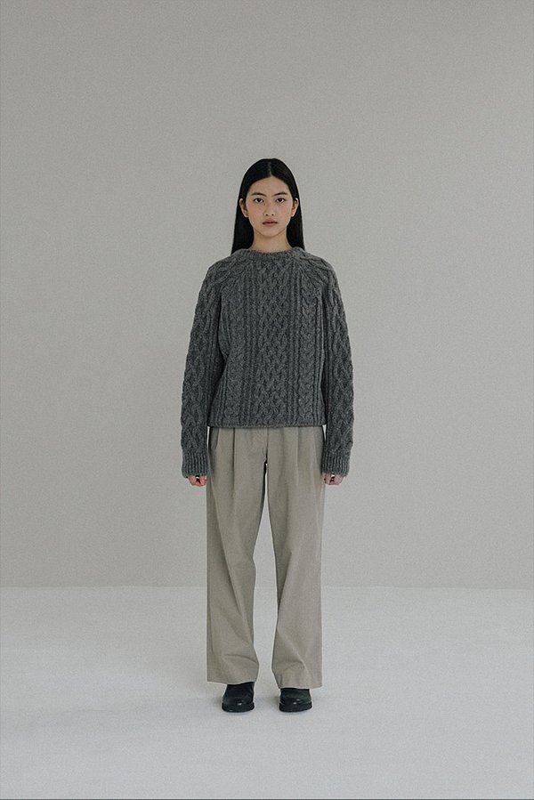 Vintage Cable Knit (Gray)