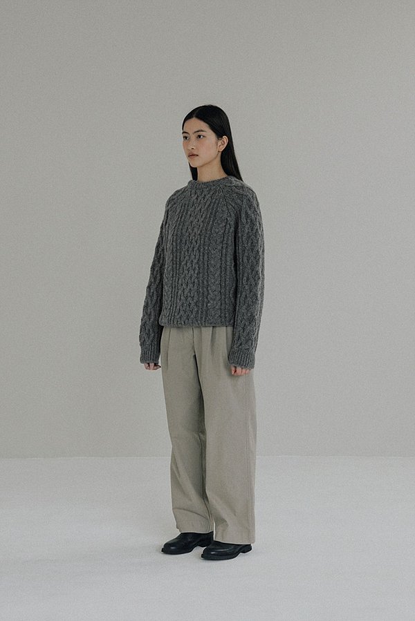 Vintage Cable Knit (Gray)