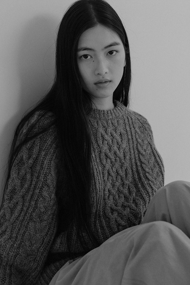 Vintage Cable Knit (Gray)