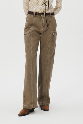 KUME(쿠메) Low Waist Wide Cargo Denim Pants, Brown | S.I.VILLAGE (에스아이빌리지)