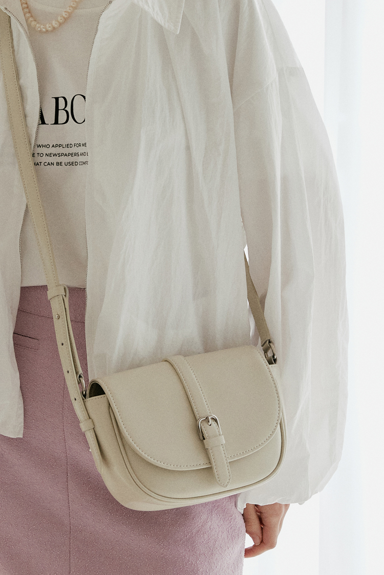 ★LE ABONNE★ RIA BAG_IVORY Ivory Raffia Woven Large Tote Bag - All Handbags | Red Dress