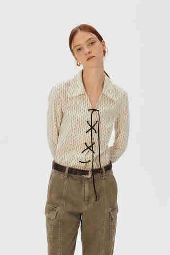 KUME(쿠메) Patterned corduroy string blouse, Ivory | S.I.VILLAGE (에스아이빌리지)