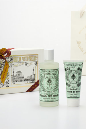 Santa Maria Novella(산타마리아노벨라) 아쿠아 디 로즈 세트 (아쿠아 디 로즈 장미수 토너 / 아쿠아 디 로즈 클렌징 젤) | S.I.VILLAGE (에스아이빌리지)