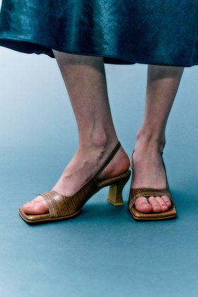 NEUTE(누트) 60mm Roxanne Square Toe Sandal (4 Colors) | S.I.VILLAGE (에스아이빌리지)