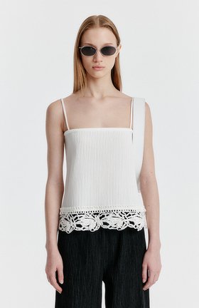 EENK(잉크) YESICA Embroidery Lace Top - White | S.I.VILLAGE (에스아이빌리지)