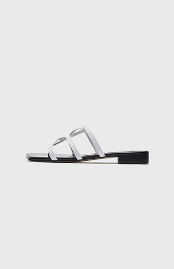 EENK(잉크) YANDAL Logo Strap Sandals - Ivory | S.I.VILLAGE (에스아이빌리지)