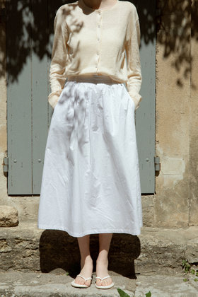 FOLNUA(폴뉴아) COTTON FLARE SKIRT [WHITE] | S.I.VILLAGE (에스아이빌리지)