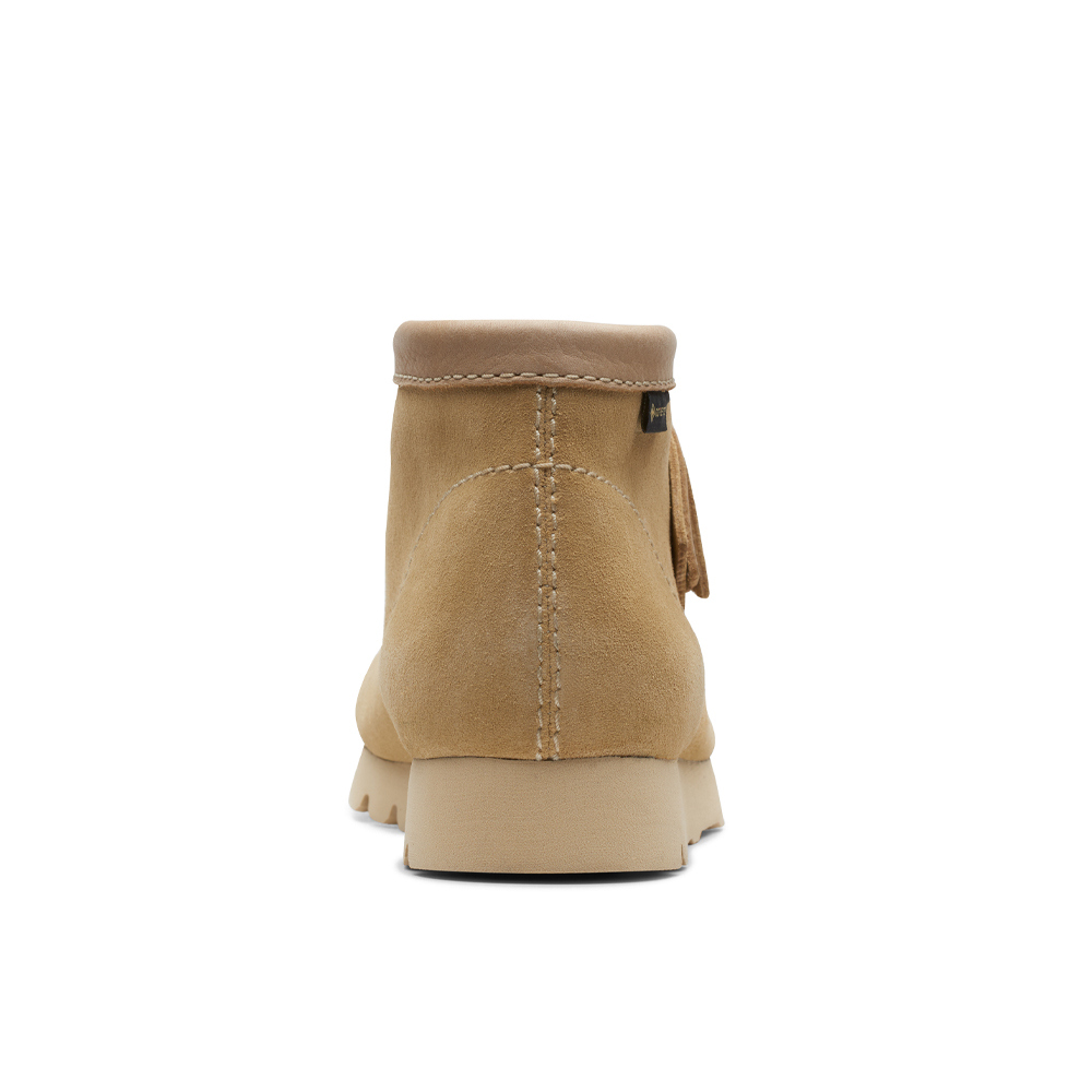 Clarks wallabee store boot gtx