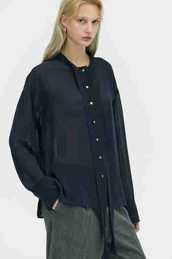 L`H.A.S(르하스) SHEER TIE BLOUSE_DARK NAVY | S.I.VILLAGE (에스아이빌리지)